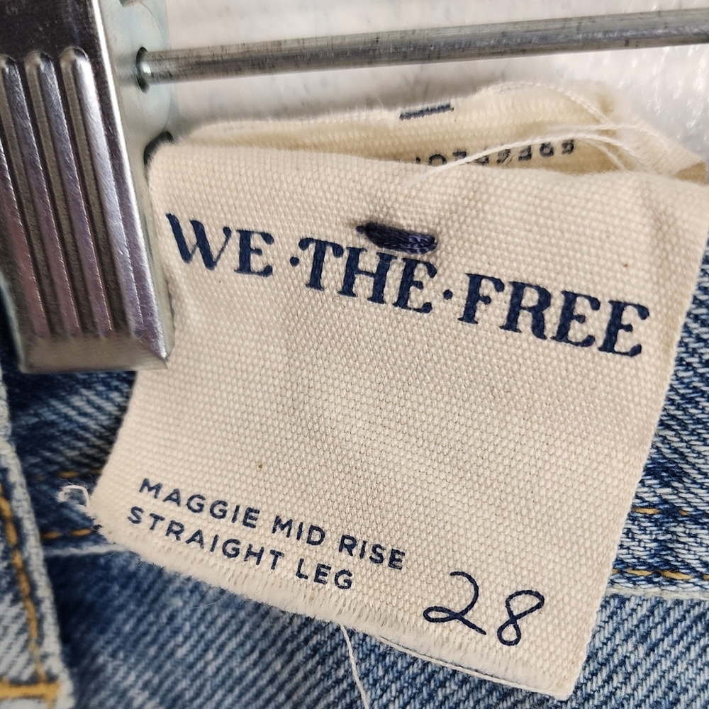 Free People We The Free Jeans Maggie Mid Rise Straight Leg Ripped Frayed Size 28 - Picture 7 of 7
